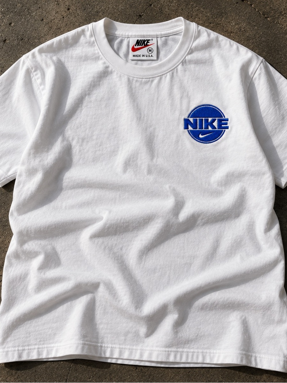 Nike Embroidered Heavyweight 100% Cotton White T-Shirt Size M